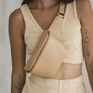 Mandrn Remy Leather Crossbody Belt Bag in Sand